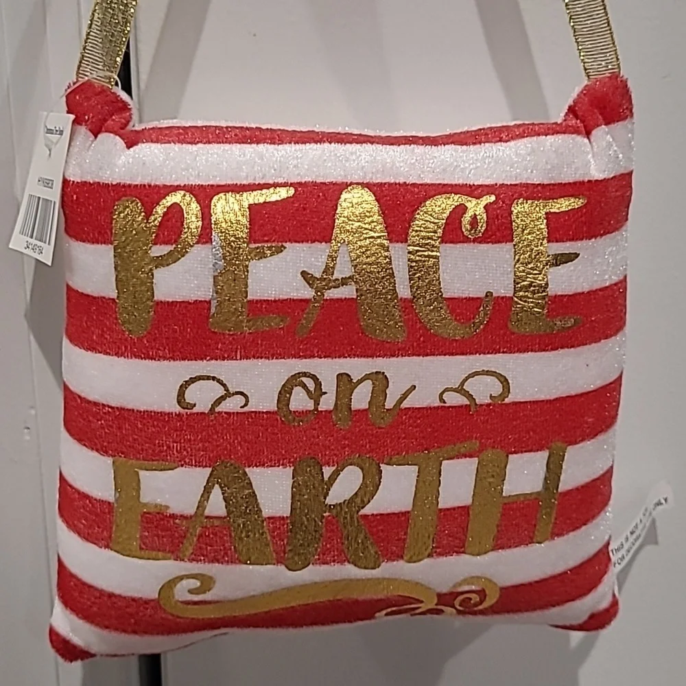 Peace on Earth Door Pillow NWT